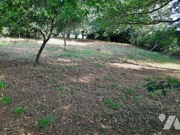 Terrain 1888 m²