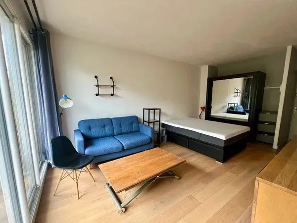 Beau studio meublé 32m² tout confort avec balcon