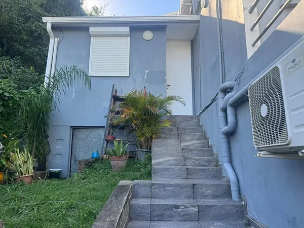 Bureau de 12 m² en location à Fort-de-France