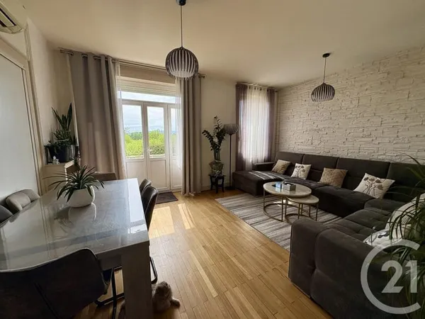 Appartement 3 pièces 90 m²