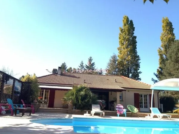 Investissez malin dans une maison contemporaine de standing nue-propriété, grevée d'un droit d'usage