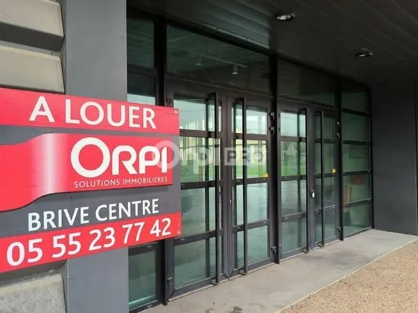 Bureaux 600 m²