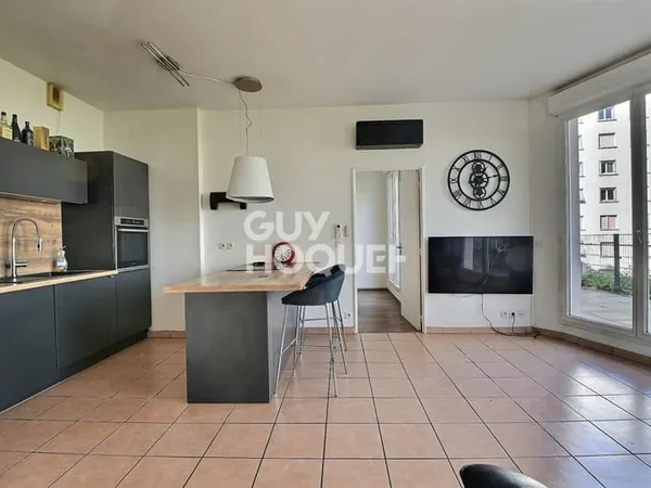 A vendre, appartement de type T2 de 45 m² avec cave & Garage, Villeurbanne (69100)