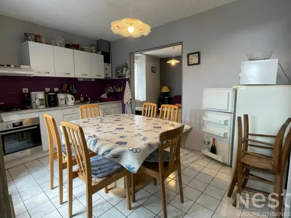 A vendre - Maison de bourg à LOCMARIAQUER de 80 m²