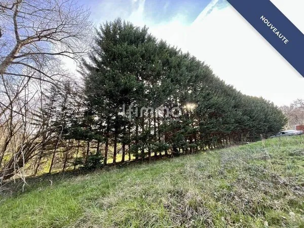 Terrain 2000 m²