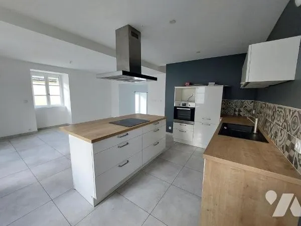 Maison 6 pièces 151 m²