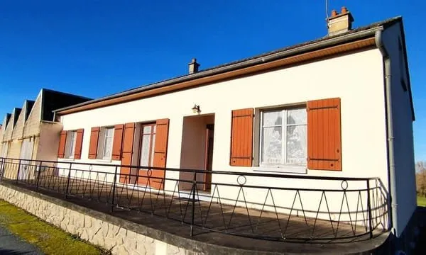Maison plein pied + dépendances