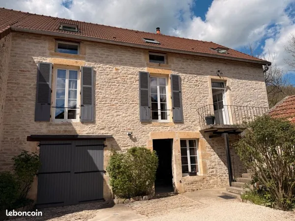 Maison individuelle 4 pièces - 150 m² - Avec dépendance et Terrain 710 m² - Val-Suzon (21121)