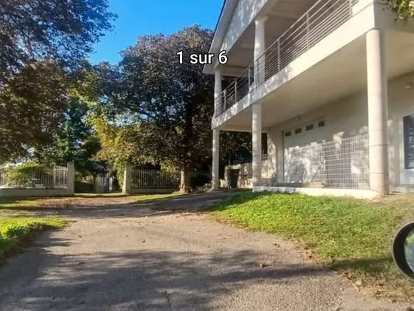 Seyssuel loue joli appartement 60 M2 avec terrasse et jardin