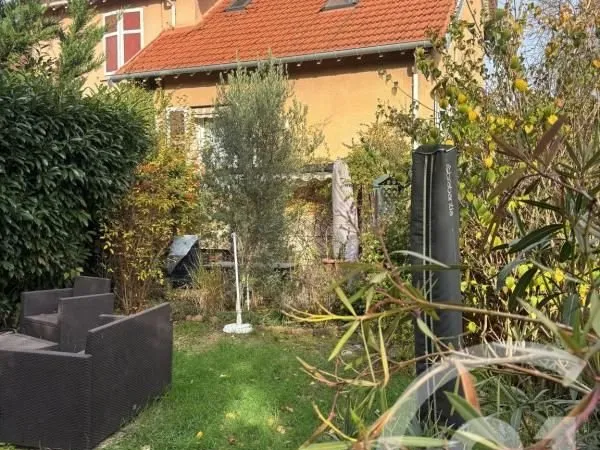 Pavillon 4 pièces 74 m²
