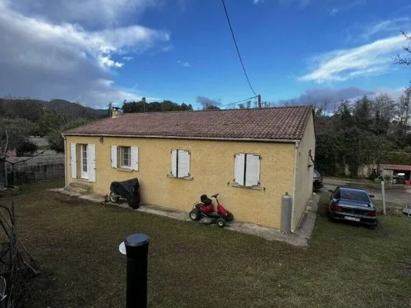 Maison de plain-pied 4 pièces 99 m²