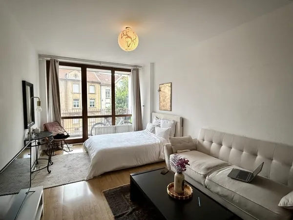 STUDIO 31 M2 LUMINEUX CHAUFFAGE INCLUS - METZ SAINTE THERESE