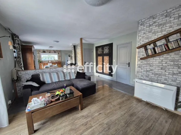 Maison 5 pièces 140 m²