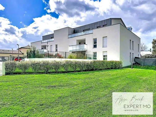 T3 récent avec ascenseur, balcon et stationnement - Résidenc