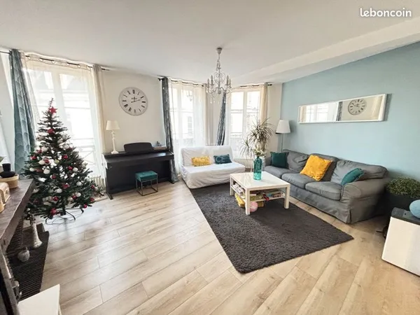 Triplex 5 pièces 102 m²
