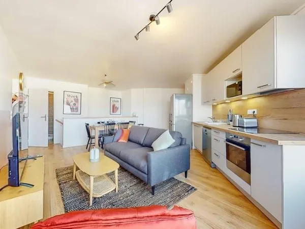 Appartement 7 pièces 132 m²