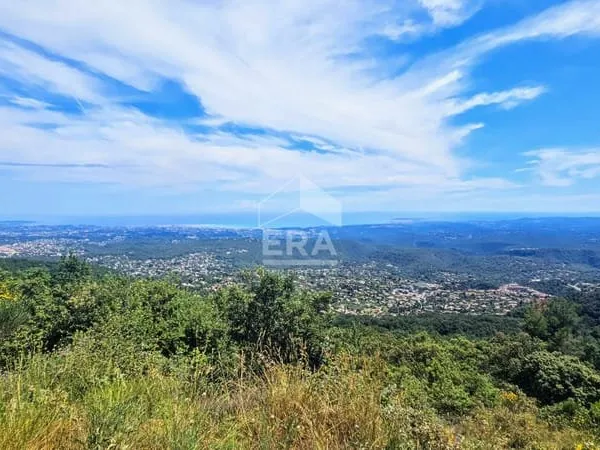 Terrain Tourrettes Sur Loup de 19849 m2