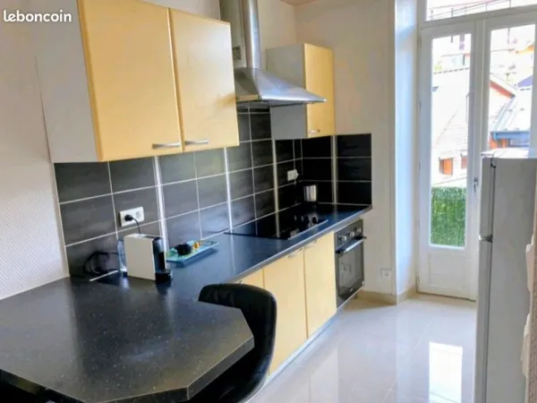 Chambre meublée, appart tout confort, 5 min centre, pour 1 salarié