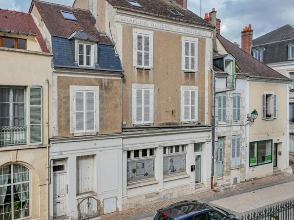 Immeuble 10 pièces