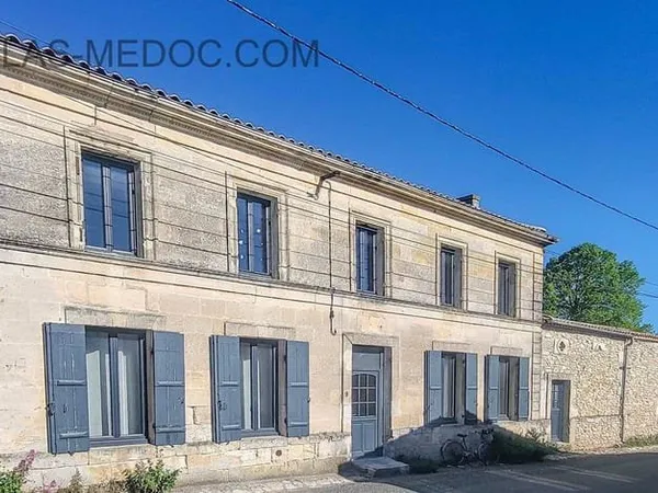Maison 5 pièces 202 m²