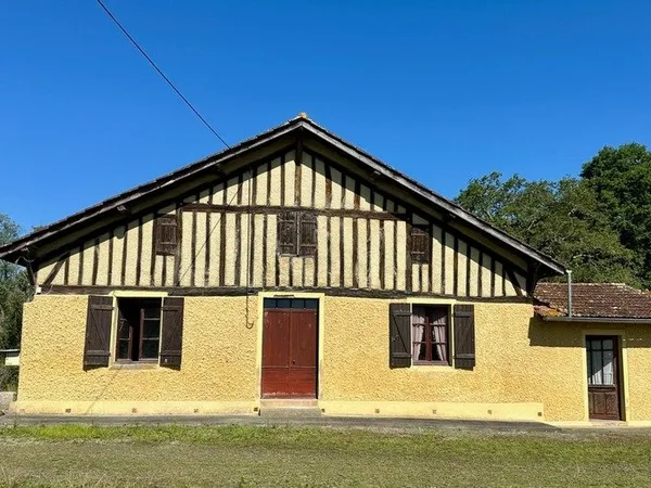 Dpt Gers (32), à vendre proche de LE HOUGA maison P5 de 180 m² - Terrain de 15 Ha