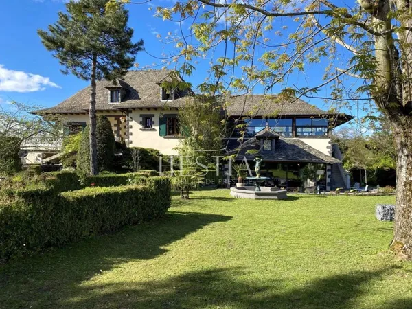 Propriété de charme entre Annecy et Aix Les Bains