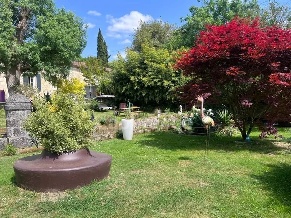 Domaine à vendre 11 pièces et activité rentable en place (17)