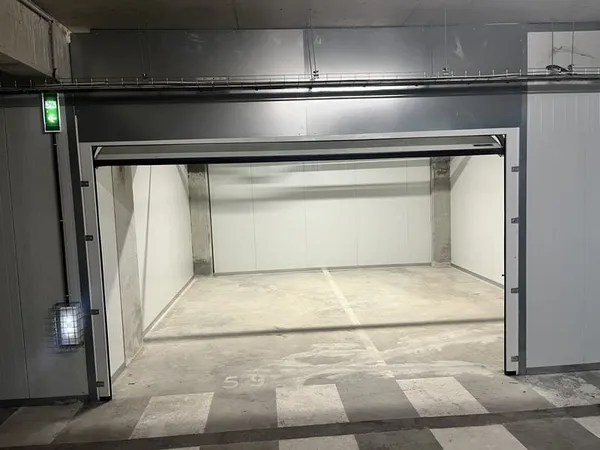 Garage double box fermé
