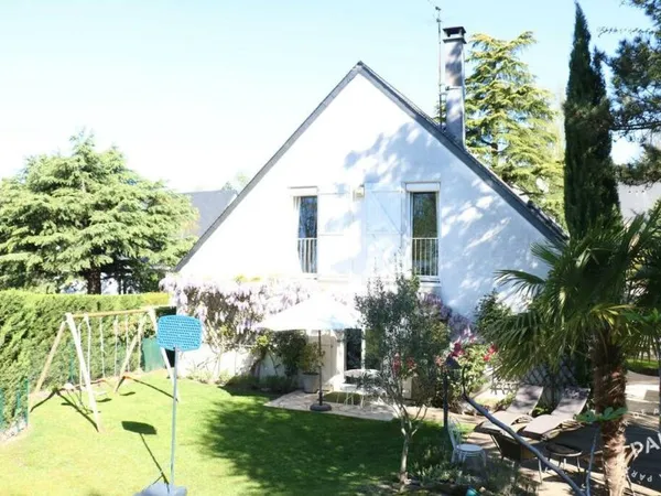 Maison 6 pièces 145 m²