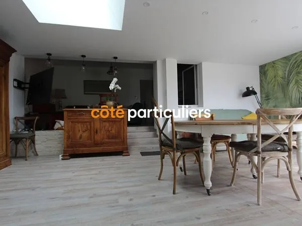 Maison de plain-pied 5 pièces 143 m²
