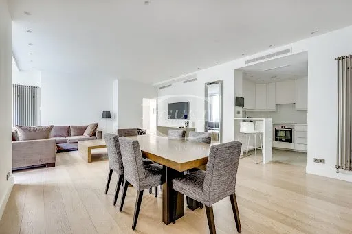Appartement 4 pièces 90 m²