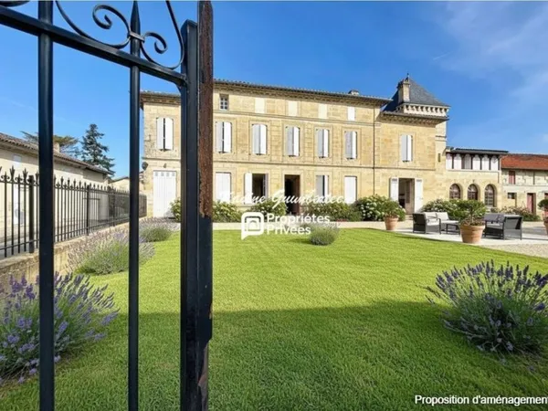 Villa 15 pièces 600 m²