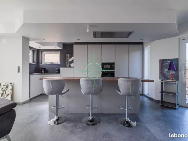 Maison 4 pièces 130 m²