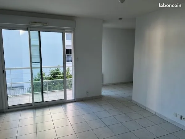 Location T2 Nantes Proche Rond Point de Vannes