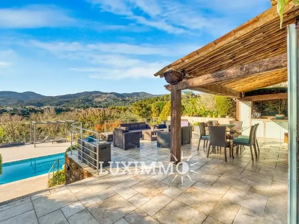 VILLA 6CH - VUE DEGAGEE