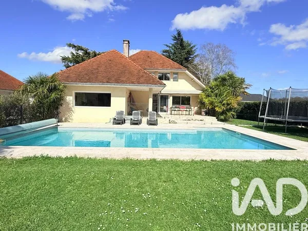 Maison 5 pièces 148 m²