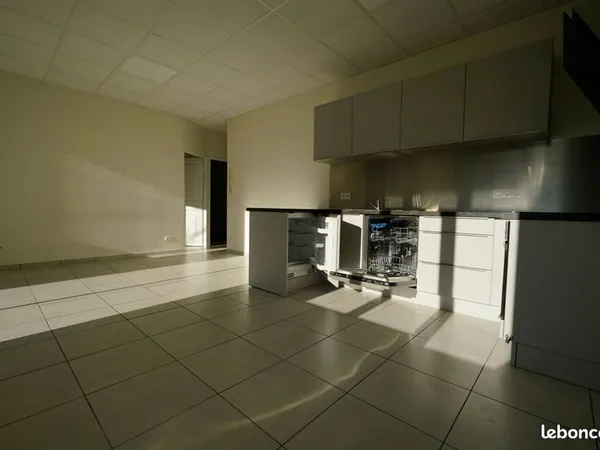 Location T2