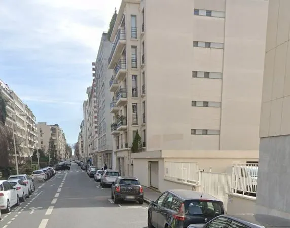 Garage angle Faurax/vendome Lyon6