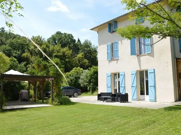 Maison 6 pièces 165 m²