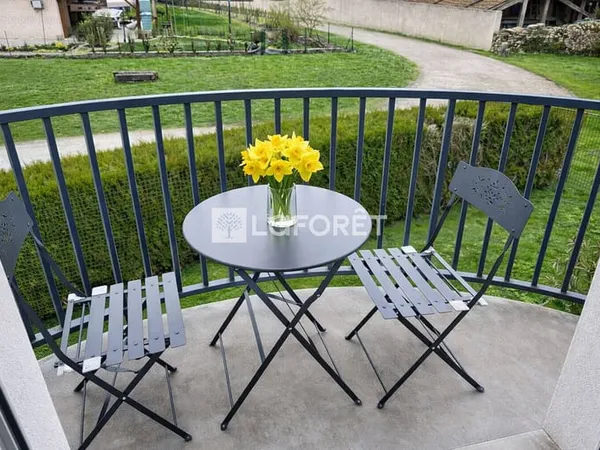 Appartement 2 chambres + 1 bureau