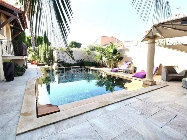 Villa 5 pièces 137 m²