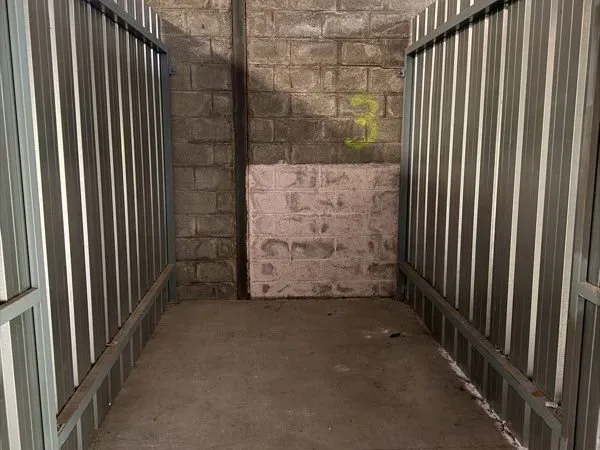 Box stockage garde meuble accès 7/7