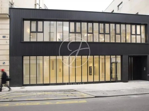 Bureaux 1972 m²