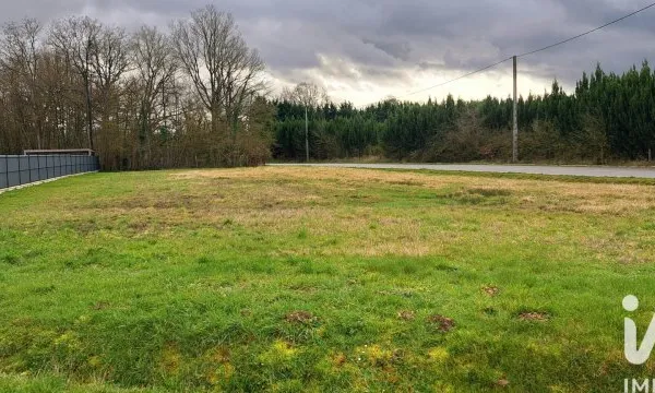 Terrain 1452 m²