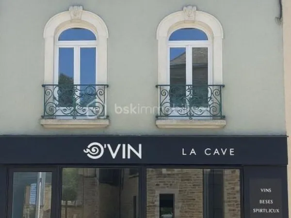 Immeuble en centre ville d'argentré du plessis