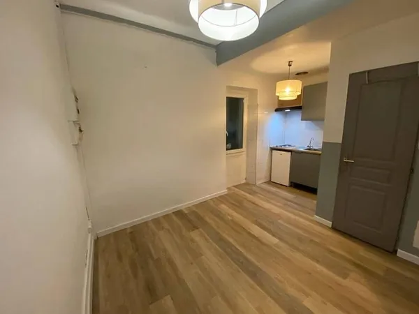 Appartement 1 pièce 15 m²