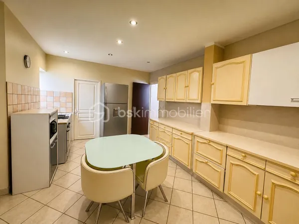 Immeuble 8 pièces 288 m²