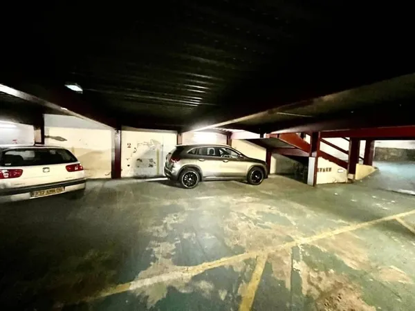 Stationnement Vente Nice   60000€