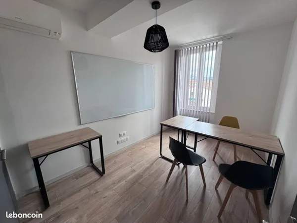 Location petit bureau professionnel à Limoux