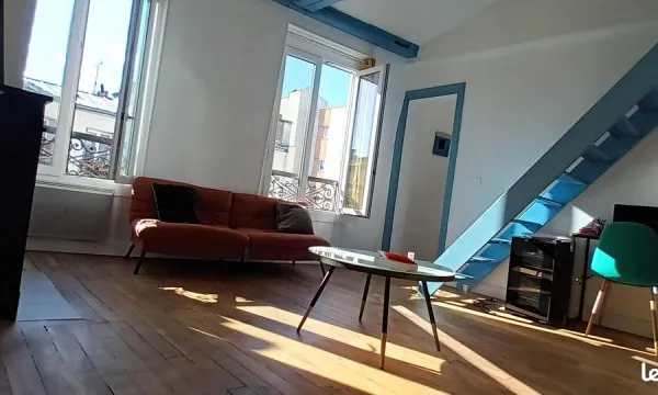 Appartement Dernier Etage Sur Cour Epinettes-Batignolles